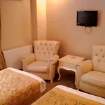 Golden Boutique
