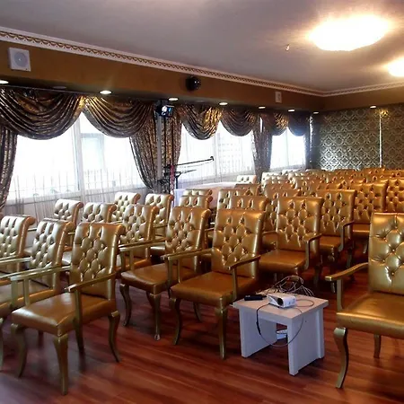 Hotel Golden Boutique 2*