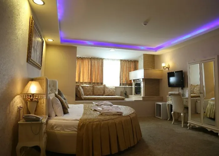 فندق Golden Boutique 2*