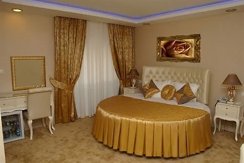 فندق Golden Boutique 2*