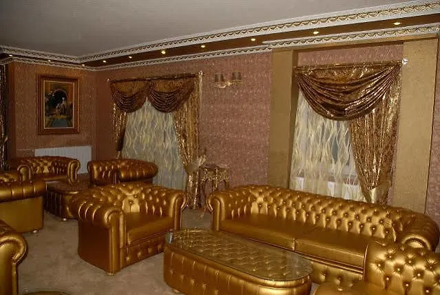 Golden Boutique Отель