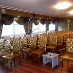 فندق Golden Boutique 2*