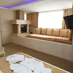 Golden Boutique Отель