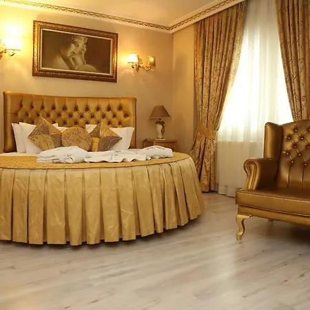 Golden Boutique Отель